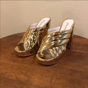 BRAND NEW Jeffery Campbell Kenobi Size 6
